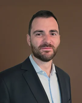 Daniel Wiśniewski, AML officer